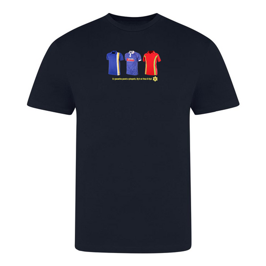 Retro Club and Country | Cardiff & Wales Yma o Hyd Football tshirt